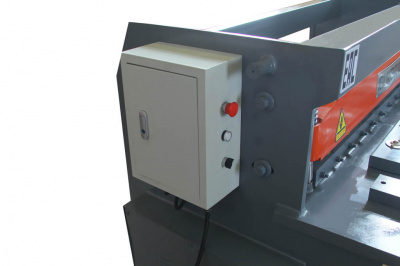Гильотина электромеханическая METALMASTER ETG 2030E